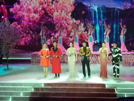 歌曲《吉祥》原唱，歌曲吉祥原唱视频（著名歌手洛奇应邀录制2019央视星光嘉年华春节特别节目）