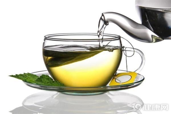 每天坚持喝茶会有什么好处和坏处，疑问：每天坚持喝一杯茶