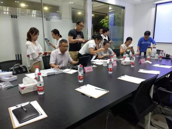 事无巨细的后半句，事无巨细事必躬亲（四经普丨事无巨细必躬亲）