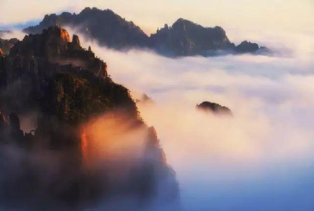 回乡偶书古诗带拼音，回乡偶书古诗带拼音衰是多音字吗（“悠然见南山”正确发音是……）