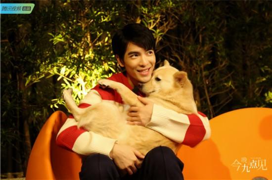 夜太美 萧敬腾，夜太美歌词（萧敬腾做客《今晚九点见》自曝年少时台球无敌手）