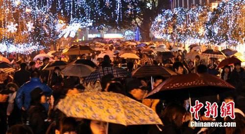 圣诞节是几月几号，2021圣诞节是几月几号（2018年圣诞节是几月几日哪天）