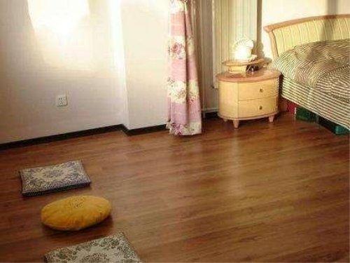 床垫甲醛多久可散发完，床垫上有甲醛的话要放多久才可以睡（藏在卧室里的4种东西）