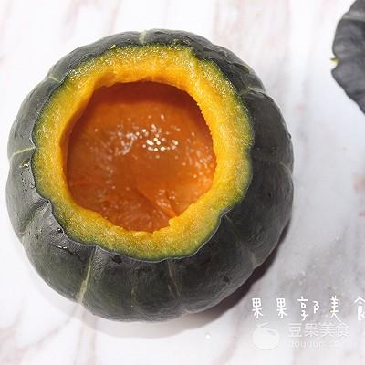 南瓜和牛奶的营养价值，南瓜和牛奶的营养价值哪个高（南瓜蒸蛋奶-营养好看还简单）