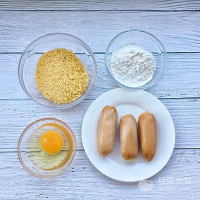 电烤箱怎么烤香肠，电烤箱怎么烤香肠视频教程（新手不败菜谱-一滴油也不放的烤香肠‼️巨简单好吃到爆哭了️）