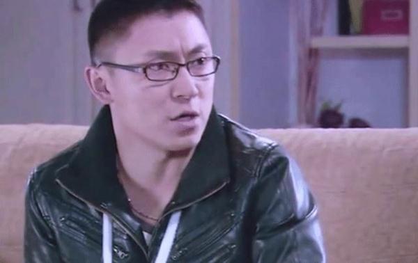 爱情公寓理查德谁演的，爱情公寓王大卫扮演者（爱情公寓中的他们居然是一个人）