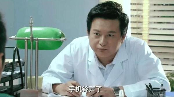 爱情公寓理查德谁演的，爱情公寓王大卫扮演者（爱情公寓中的他们居然是一个人）