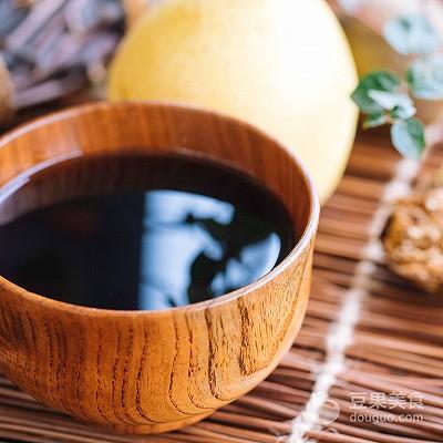 梨茶需要熬多长时间，梨茶需要熬多长时间喝（雪梨罗汉果茶的做法）