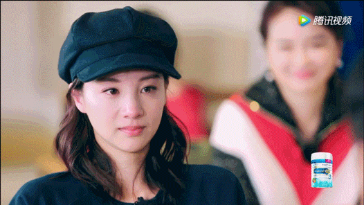 章龄之陈龙的年轻照，都在说她是陈龙老婆、薛之谦前女友