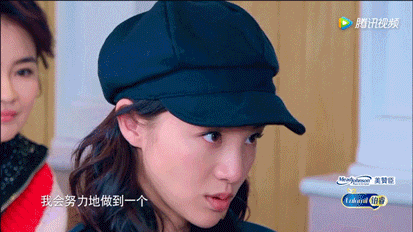 章龄之陈龙的年轻照，都在说她是陈龙老婆、薛之谦前女友