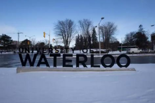 加拿大大学排名一览表，加拿大金融专业好的大学排名一览表（加拿大金融专业好的大学排名一览表图片）