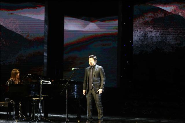 平湖秋月古筝曲，平湖秋月古筝曲谱（萧友梅吕文成作品鉴赏音乐会在中山举行）