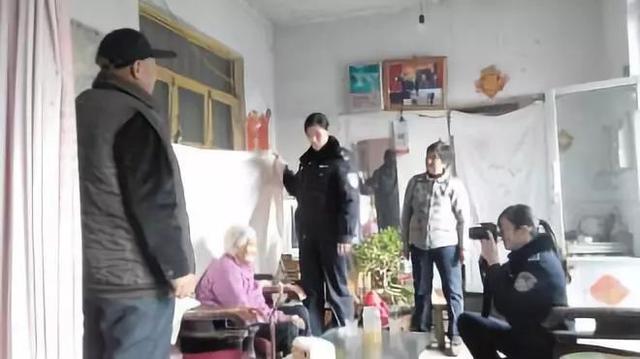 如何查询身份证的办理日期和时间，送您一套居民身份证便民集锦