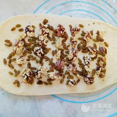 大列巴的吃法，大列巴怎么吃好（柔软版果仁大列巴面包）