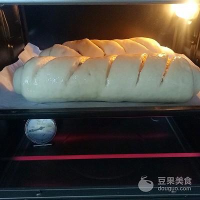 大列巴的吃法，大列巴怎么吃好（柔软版果仁大列巴面包）