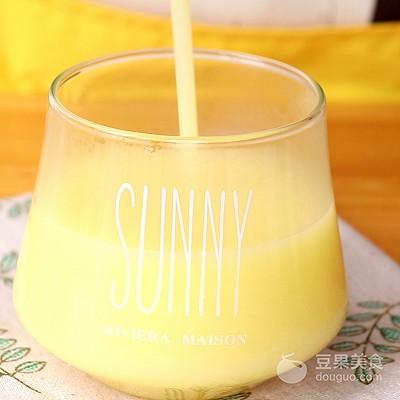 豆浆机做宝宝辅食食谱，豆浆机如何做辅食（米香玉米汁<豆浆机版>）