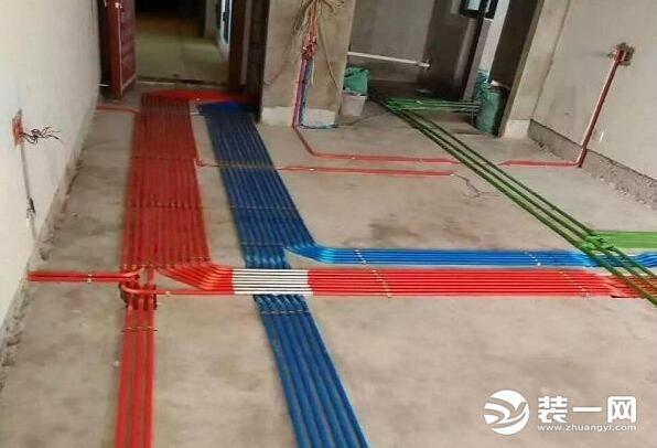 常州家电维修收费标准售后 老翁修冰箱为何被收1800元？跨省协调终解决，商家应诚信主动明码标价