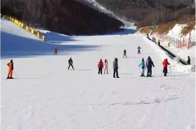 郑州周边哪个滑雪场比较好玩，郑州周边的滑雪场哪个好（细数郑州周边这些滑雪胜地）