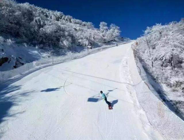 郑州周边哪个滑雪场比较好玩，郑州周边的滑雪场哪个好（细数郑州周边这些滑雪胜地）