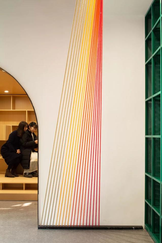 画架安装教程，画架安装教程视频（他们在上海不起眼的旧建筑里）