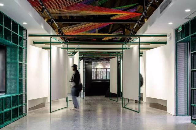 画架安装教程，画架安装教程视频（他们在上海不起眼的旧建筑里）