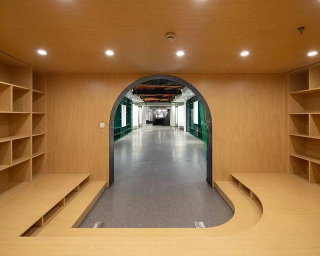 画架安装教程，画架安装教程视频（他们在上海不起眼的旧建筑里）