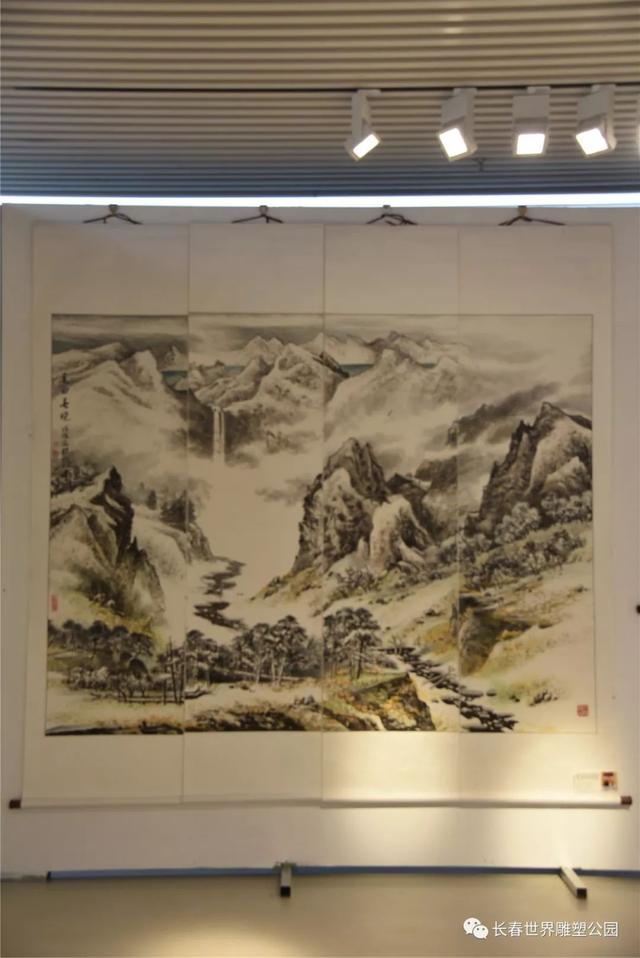 山魂女雕塑图片，山魂女（展览活动，赵明仁冰雪画展）