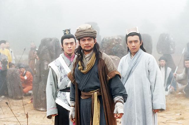新《天龙八部》官宣：杨祐宁扮乔峰，文咏珊演王语嫣，“尔晴”也来了