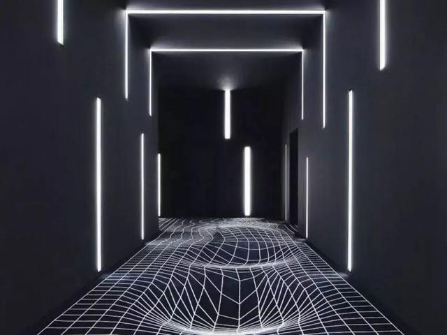 什么是解构主义，什么是解构主义 举例（“胡拼乱凑”的艺术）