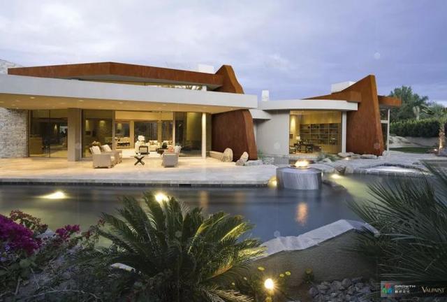 什么是解构主义，什么是解构主义 举例（“胡拼乱凑”的艺术）