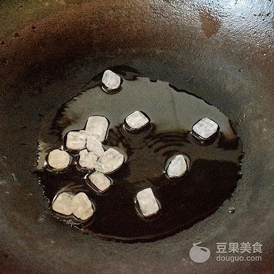 西红柿牛腩汤的做法是怎么样的，西红柿牛腩汤的家常做法窍门（西红柿炖牛腩的做法）