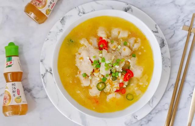 酸汤龙利鱼的做法，酸菜龙利鱼的做法（结果全家人都在抢着吃）