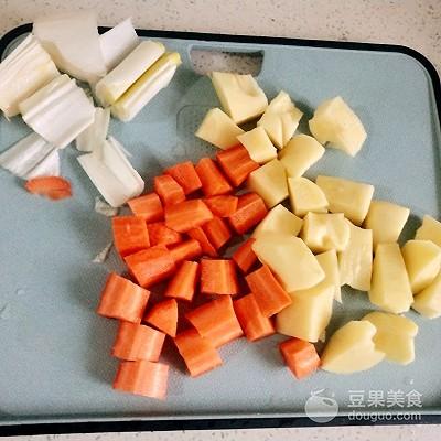 清炖排骨怎么做最好吃，清炖排骨怎么煮才好吃（清炖排骨的做法）