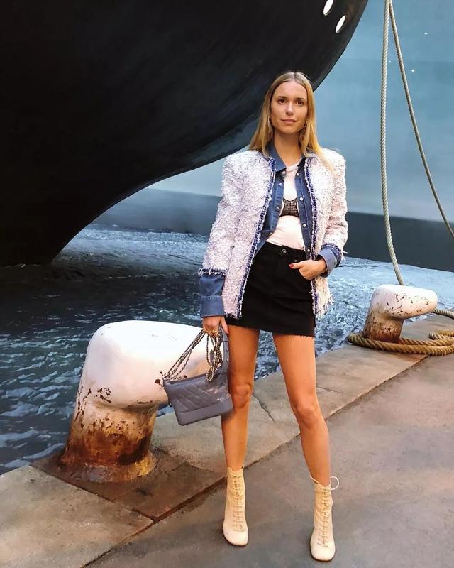 蚂蚁竞走十年了，蚂蚁竞走十年了什么梗（感谢你终于离开了我的衣橱）