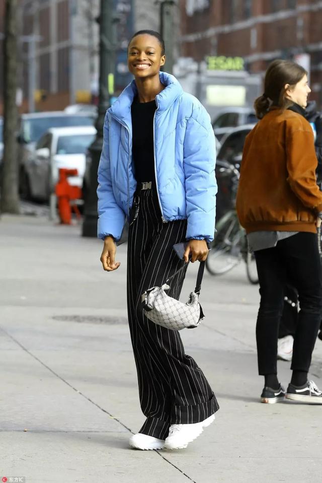 蚂蚁竞走十年了，蚂蚁竞走十年了什么梗（感谢你终于离开了我的衣橱）