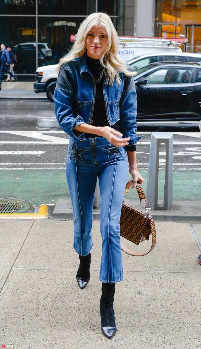 蚂蚁竞走十年了，蚂蚁竞走十年了什么梗（感谢你终于离开了我的衣橱）