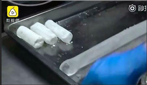 油炸冰溜子为何不化，油炸冰溜子为何不化水（东北硬菜“油炸冰溜子”）