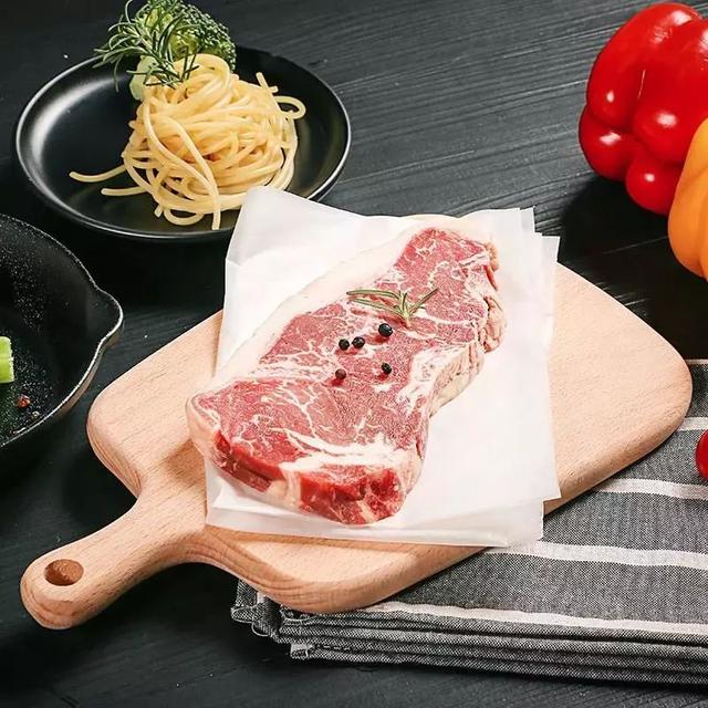 煎牛排需要什么调料，做牛排需要什么调料（比西餐厅还好吃）