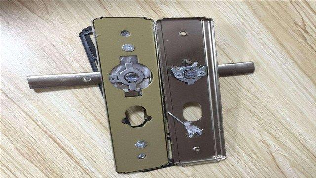 飞云防盗门安全技术，飞云防盗门是十大名牌吗（买一把什么样的防盗门锁更安全）