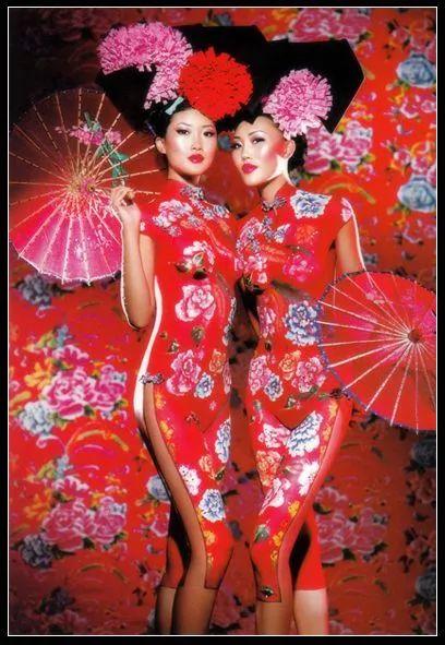 人面桃花别样红，人面桃花别样红意思（人体国画，美的盛宴）