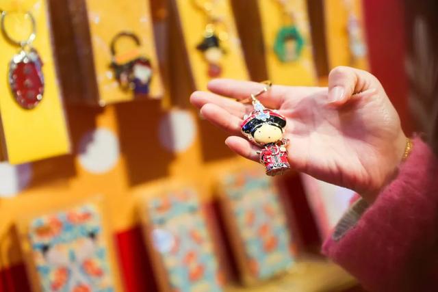 过年不回家的理由，年轻人不回家过年的9个理由（过年，你为什么不愿意回家）