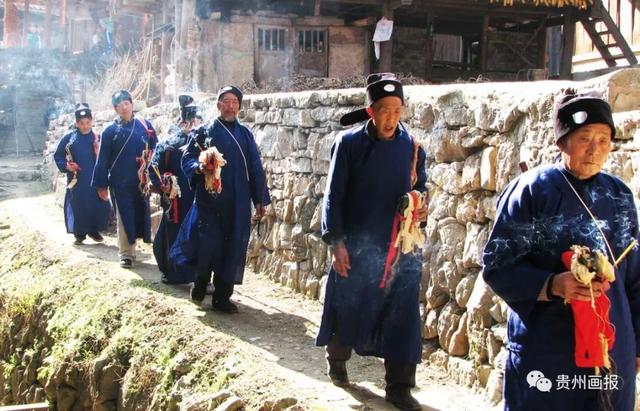 说 春，石阡“仡佬毛龙”与“说春”