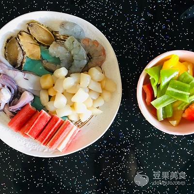 蟹棒的做法大全家常，蒜蓉什锦海鲜的做法