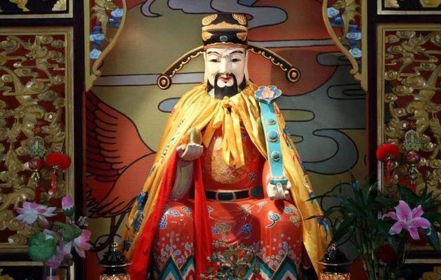 今日黄历财神方位，2022年每日财神方位（一年的财运就看今天）