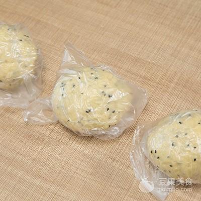 炸麻叶的做法和配方，家庭炸麻叶的做法（炸麻叶的做法）