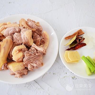 烧鸭子的家常做法，让你停不下筷子的红烧鸭子