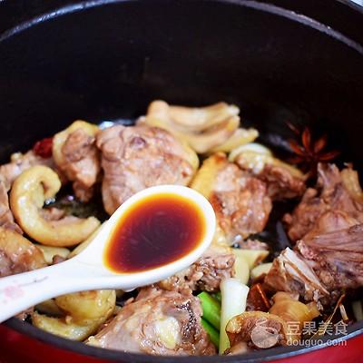 烧鸭子的家常做法，让你停不下筷子的红烧鸭子