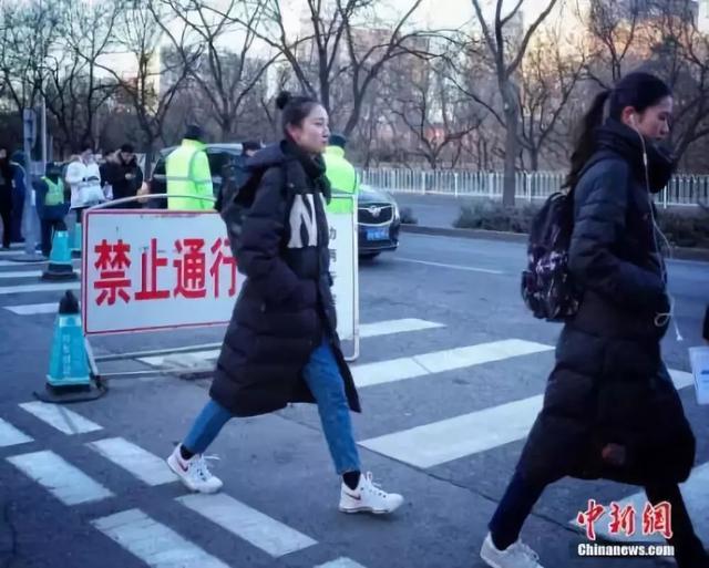 后悔让女儿学古筝，后悔让女儿学古筝女孩学古筝的最佳年龄（我就把她送去少林寺”）