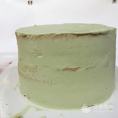 草莓蛋糕。，草莓蛋糕的寓意是什么（春暖花开抺茶草莓蛋糕图片）