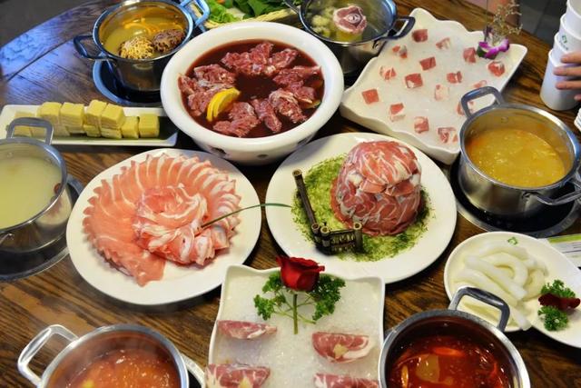 萧县活羊价格今日羊价格表，今年牛羊肉价格会降价吗（涉及羊肉食材的餐企能得到哪些启示）